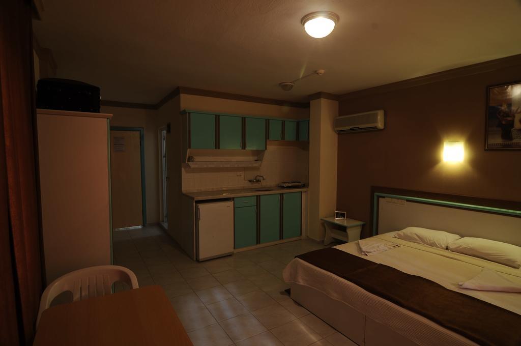Altinbas Apart Hotel クシャダス エクステリア 写真